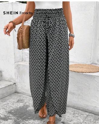 pantaloni con apertura laterale 