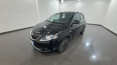 Lancia Ypsilon 1.0 Hybrid Platino full optional