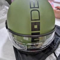 Casco nuovo mai usato taglia M