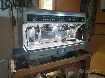 Macchina caffè professionale per bar
