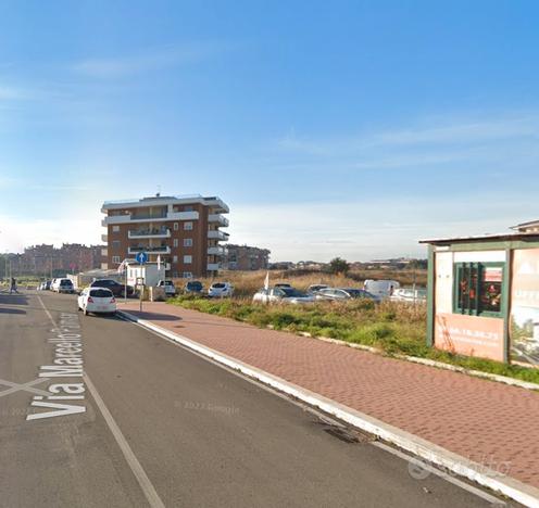 Torresina bilocale arredato con balcone e posto au