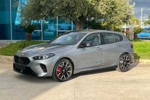 BMW 118 d MSport Pro possibilità noleggio no scori