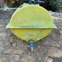 Cisterna vetroresina 200lt carrellabile