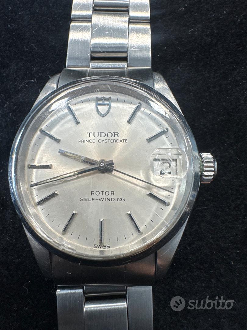 Tudor Abbigliamento e Accessori In vendita a Frosinone