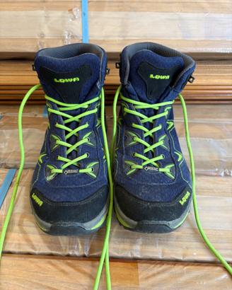 scarponi da trekking Lowa Tg. 39
