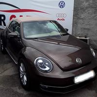 WW Maggiolino Kafar cabrio 1,6 tdi 105 cv Design
