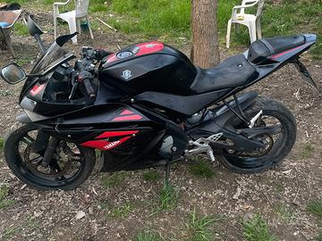 moto yamaha 125