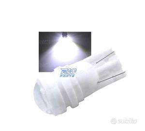 LAMPADA LED T10 CON LENTE DI INGRANDIMENTO