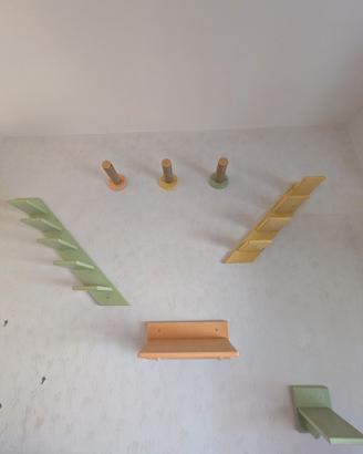 Palestrina per gatti in legno fatta a mano