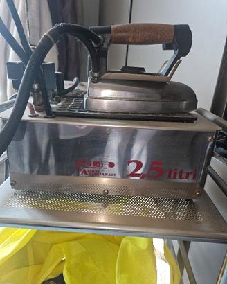 ferro da stiro con caldaia  in  acciaio