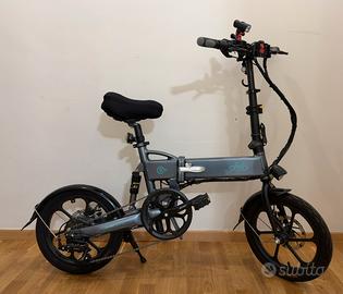 E-bike pieghevole  Fiido DS2  250W accessoriata