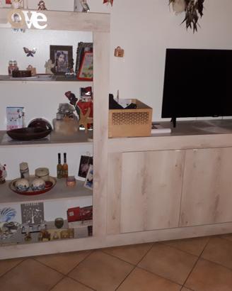 armadietti in noce chiaro 