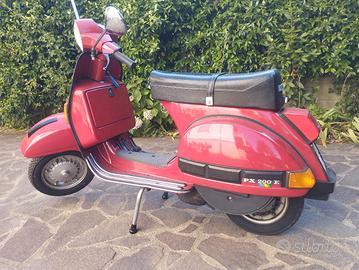 vespa px200 arcobaleno
