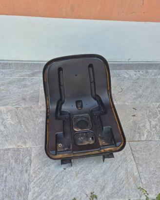 Base sedile trattorino tagliaerba