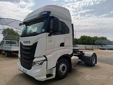 Stralis IVECO AS440S51T/P