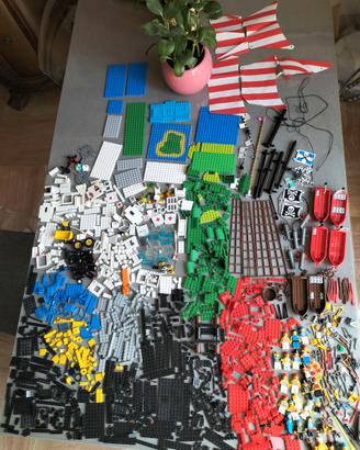 LEGO Vintage Pirates + Castle + City – 1,9 kg