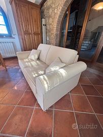 Divano in tessuto due posti