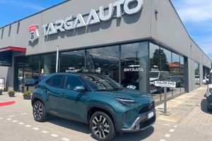 Toyota Yaris Cross 1.5h Lounge fwd 130cv e-cvt