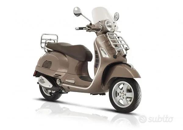 PIAGGIO VESPA 300 TOURING RICAMBI