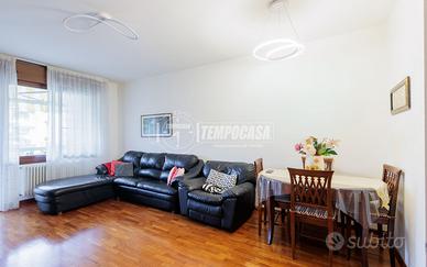 SPLENDIDO TRILOCALE DI RECENTE COSTRUZIONE CON DOP