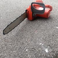 motosega  con presa