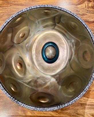 Handpan 17 note D Kurd