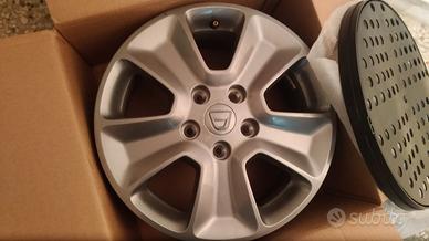 Cerchi in lega dacia 16" Grigio 