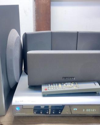 Sistema Home Theatre Samsung HT DM150 DVD radio FM