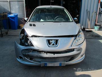 Ricambi usati per PEUGEOT 206 1.4 HDI 70 CV