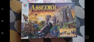 Gioco da tavolo vintage Assedio! MB