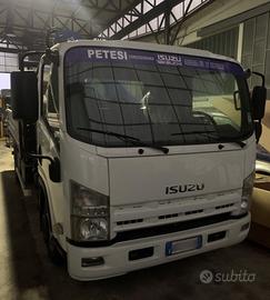 Isuzu usato P75 ribaltabile e gru