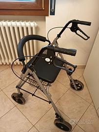 Deambulatore per anziani