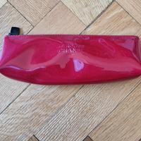 Chanel La Rouge pochette