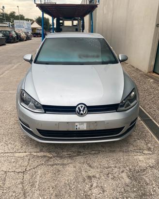 Volkswagen Golf 7 ricambi disponibili