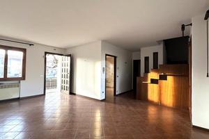 PORZIONE DI TRIFAMILIARE A PREGANZIOL