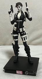 Miniatura Domino con rivista