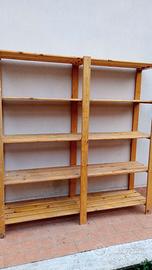 SCAFFALATURA IN LEGNO