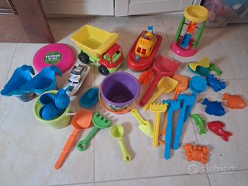 Giochi per la spiaggia secchielli palette formine