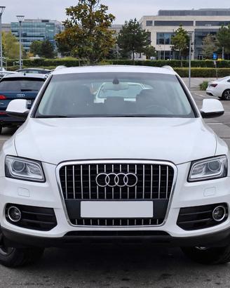 Audi Q5 TDI Quattro Automatica 3.0