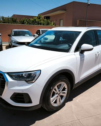 Audi Q3 35 TDI Business