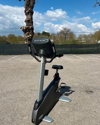 Cyclette professionale matrix fitness U5x
