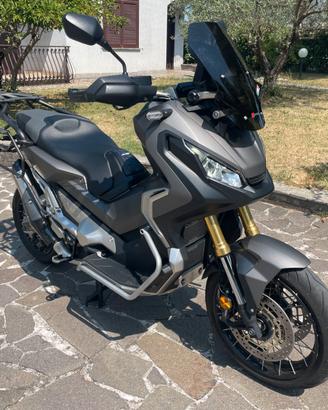 Honda X- ADV 750 - 2017 -BAULETTO E BORSE LATERALI