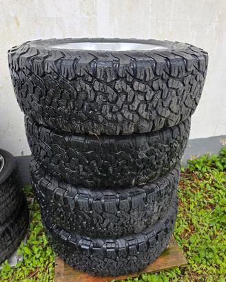 Gomme + Cerchi JEEP Wrangler Sahara 