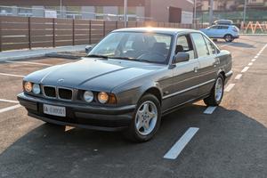 BMW E34 