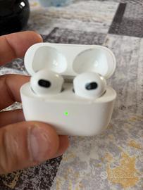 Apple airpods