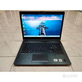 FUJITSU LIFEBOOK U7410 8GB SSD 256GB i5-10210U