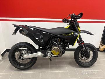 HUSQVARNA 701 Supermoto SM