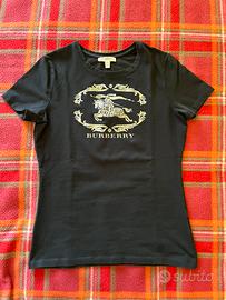 Burberry t-shirt