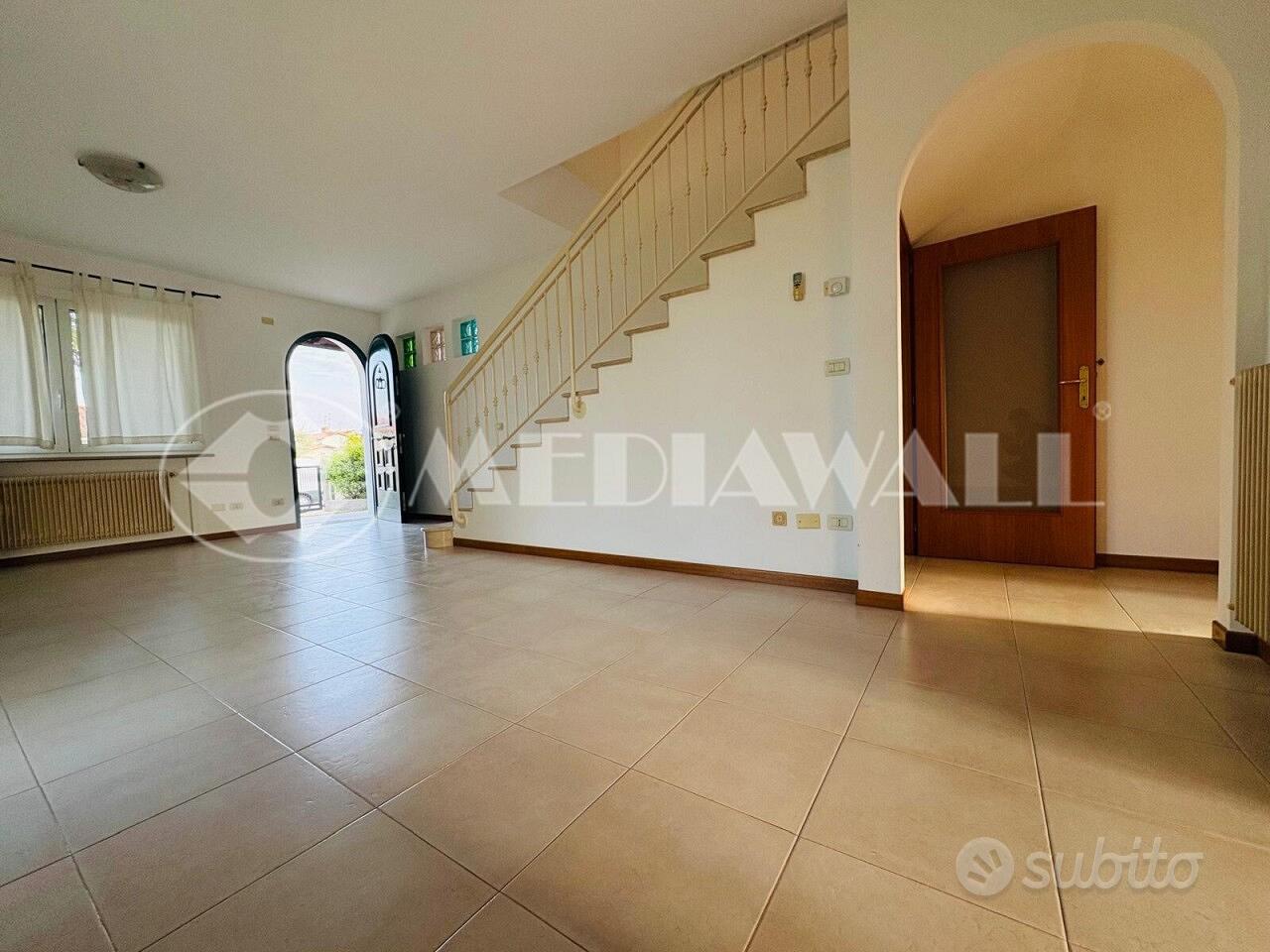Villa a schiera a Roveredo in Piano - Vista 6