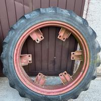 Gomme + cerchi trattore R28